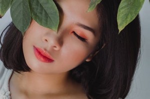 蜜雪冰城招牌红改绿实在管太宽？消费者反应两极分化