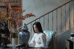 华晨宇豹纹造型曝光，时尚感爆棚引潮流！