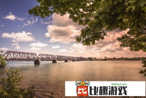 江西男子和女友吵架后撞死路边一家三口其父亲称是天灾
