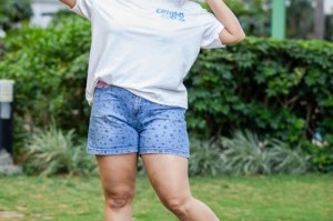 韩安冉公开表态不让婆婆住家里，引发网友激烈讨论