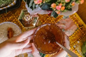 女儿转万给父亲养老遭丈夫起诉 律师解读夫妻共同财产分割