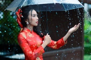 从偶像到大学生：李帝努的校园生活首度公开